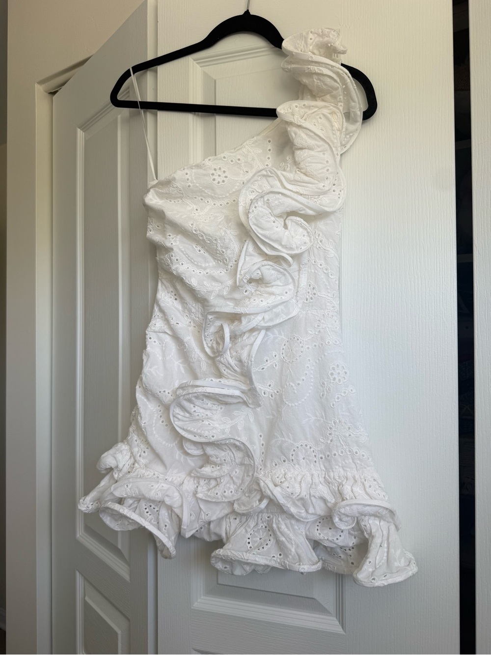 AKIRA White One-Shoulder Ruffle Eyelet Mini Dress cotton